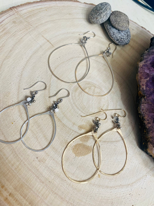 Best-selling Confetti paillettes Teardrop hoops - size large