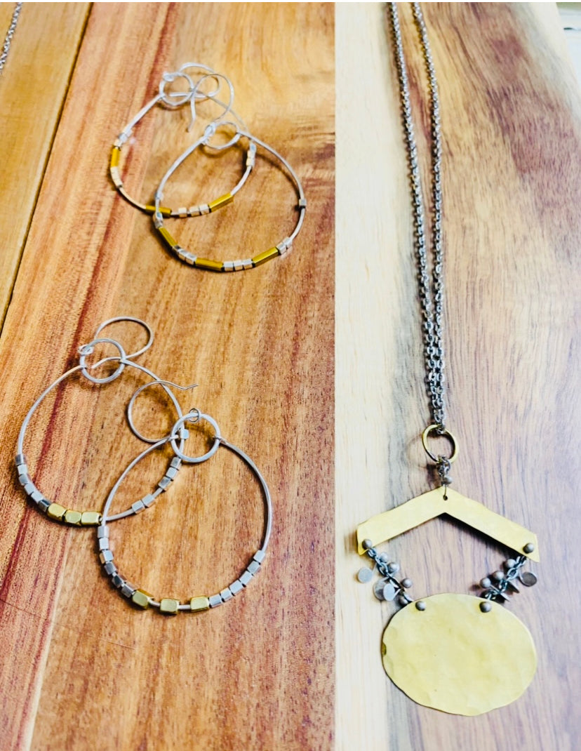 Shield amulet in brass and fine silver
