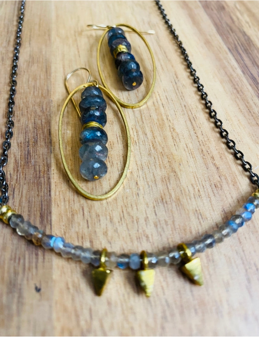 Labradorite Arrow Layering Necklace - Multiple Stone Options